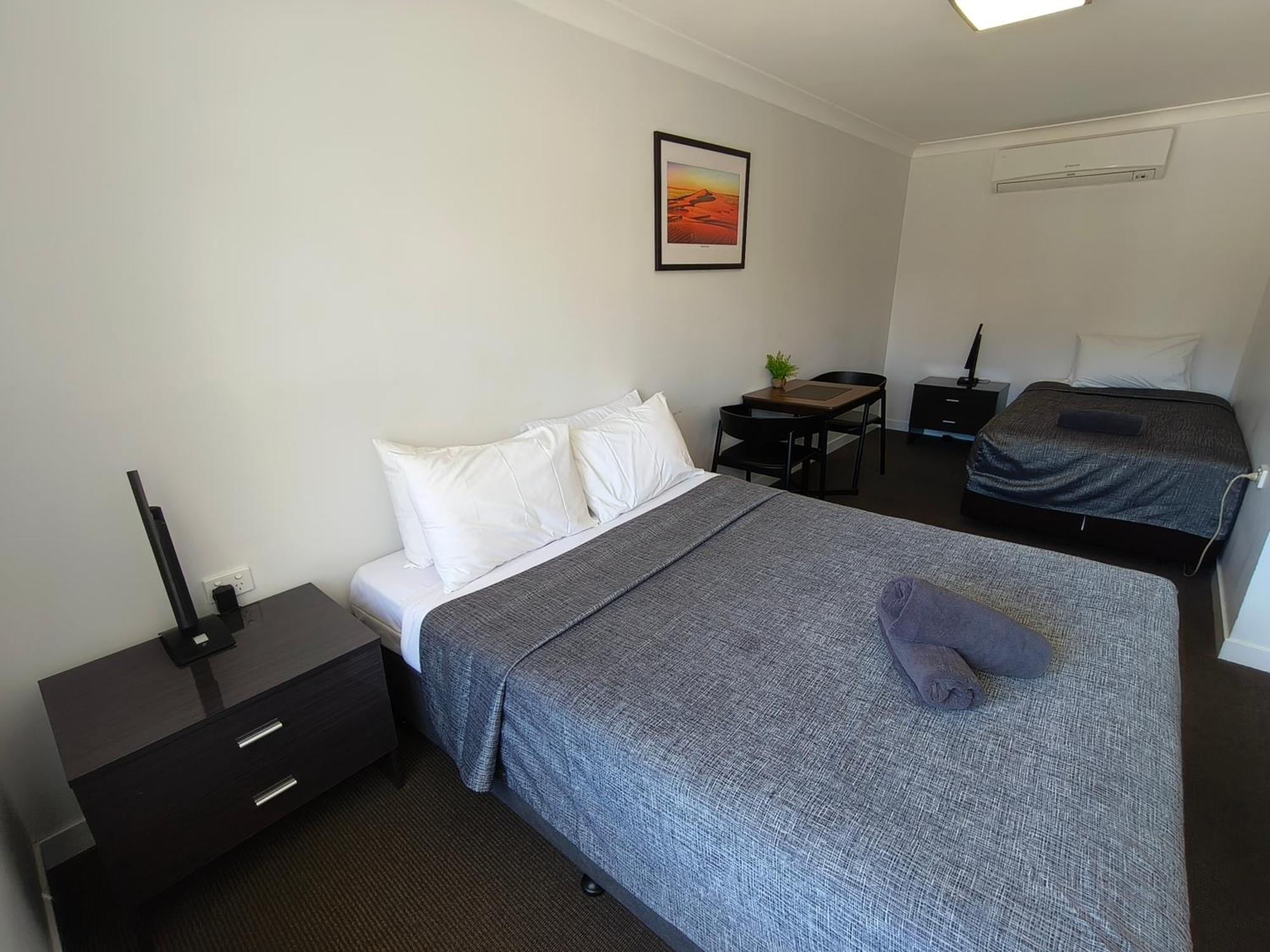 Motel Gunnedah Lodge Motel 4*